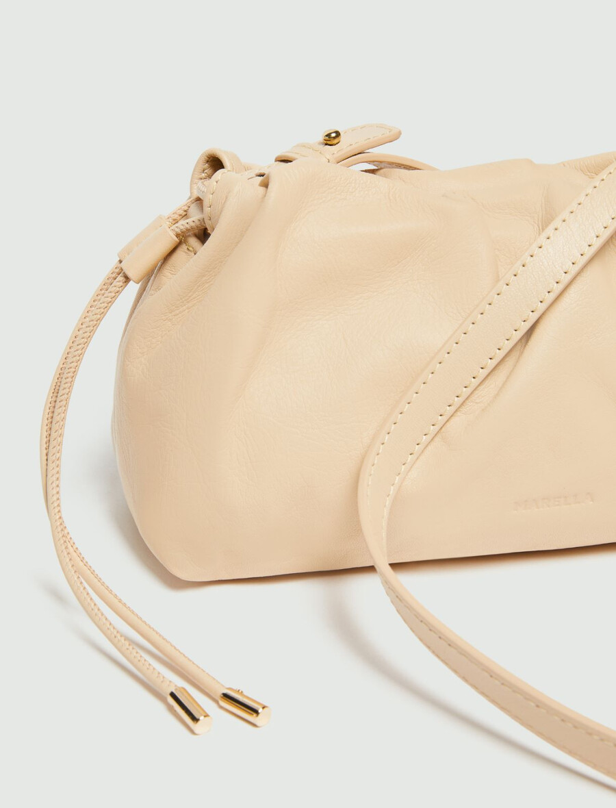 torba iz nestrukturiranega napa usnja - pudrasta