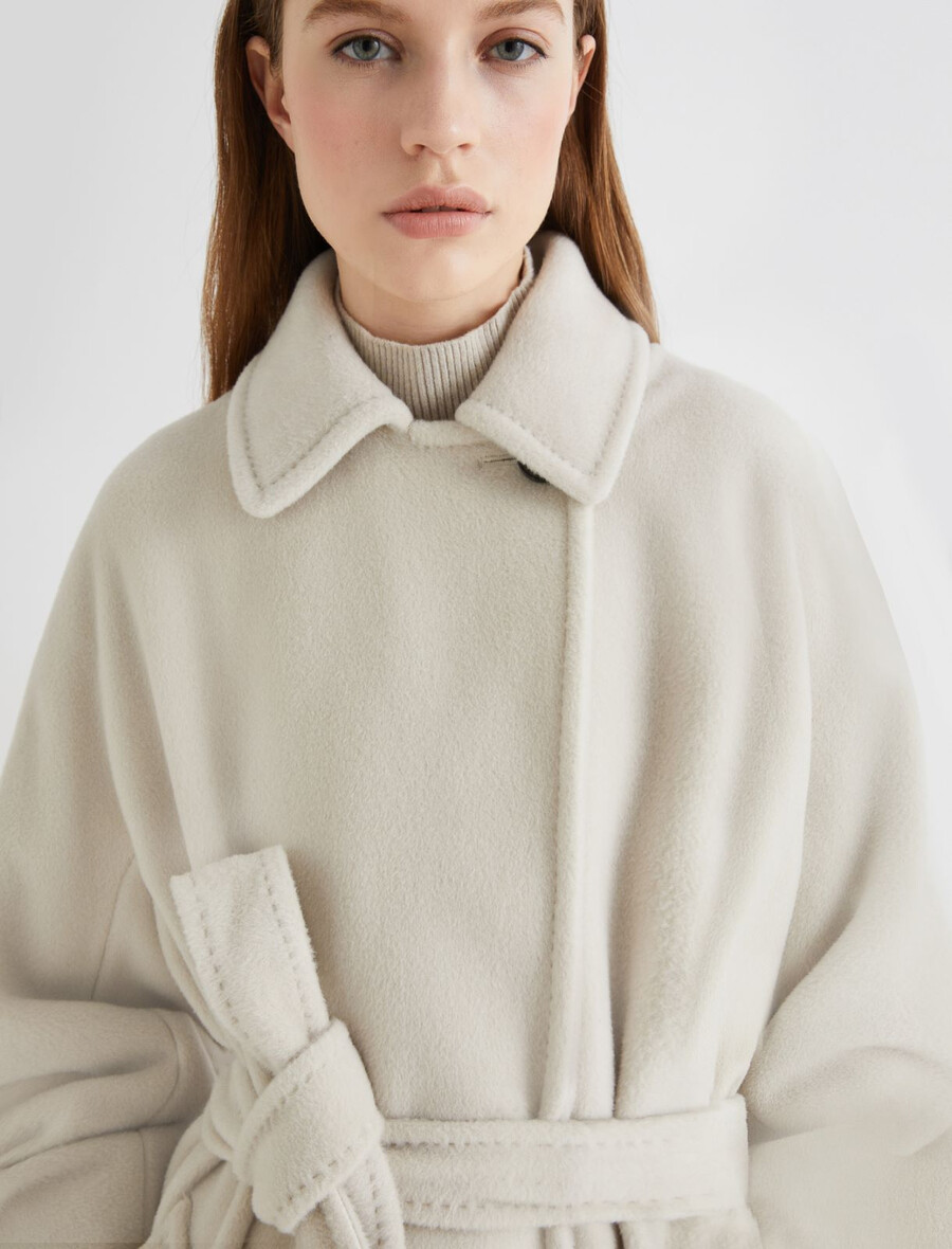 dvoredni plašč iz bobrovega blaga - biserno siva