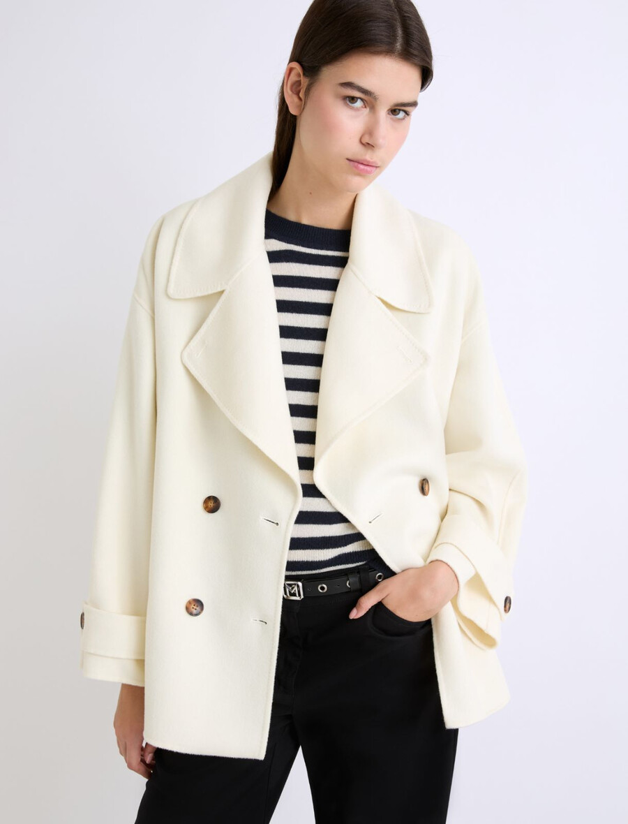 volnena debela jakna - bela