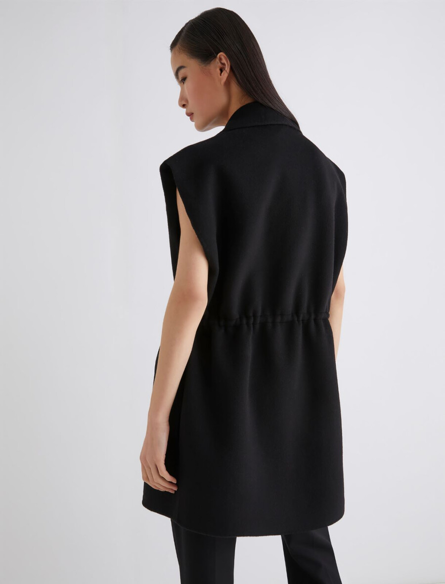 dolg volnen brezrokavnik - Črna