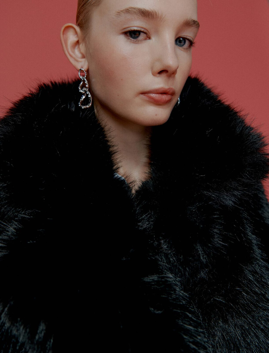 prevelik pleten puhast jopič - Črna