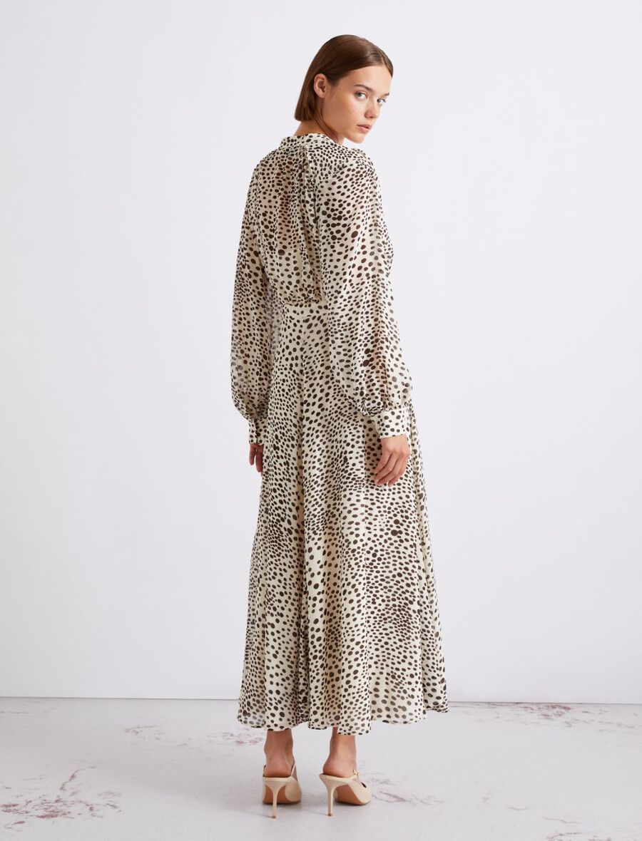 dolga potiskana obleka iz žoržeta - kremna