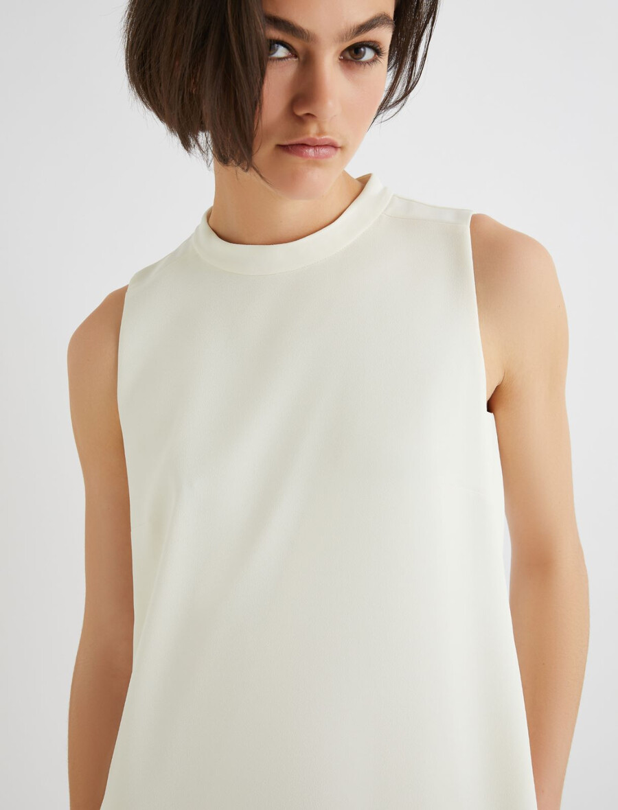 obleka brez rokavov iz krep envers satena - bela volna