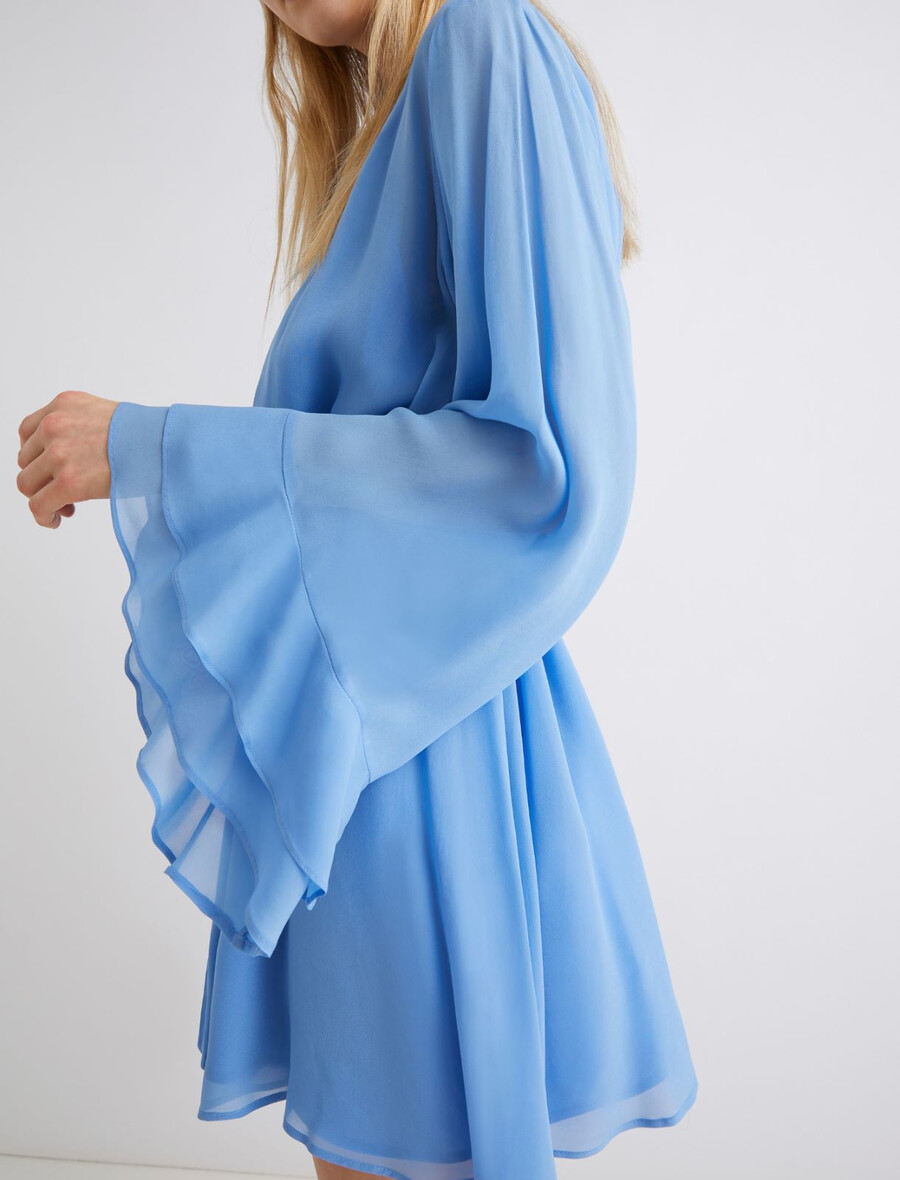 obleka iz viskoznega žoržeta - svetlo modra