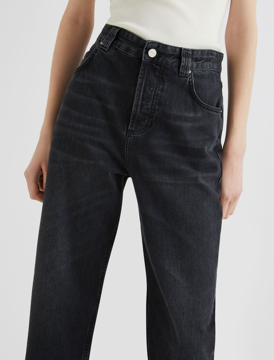 mom kavbojke - Črna