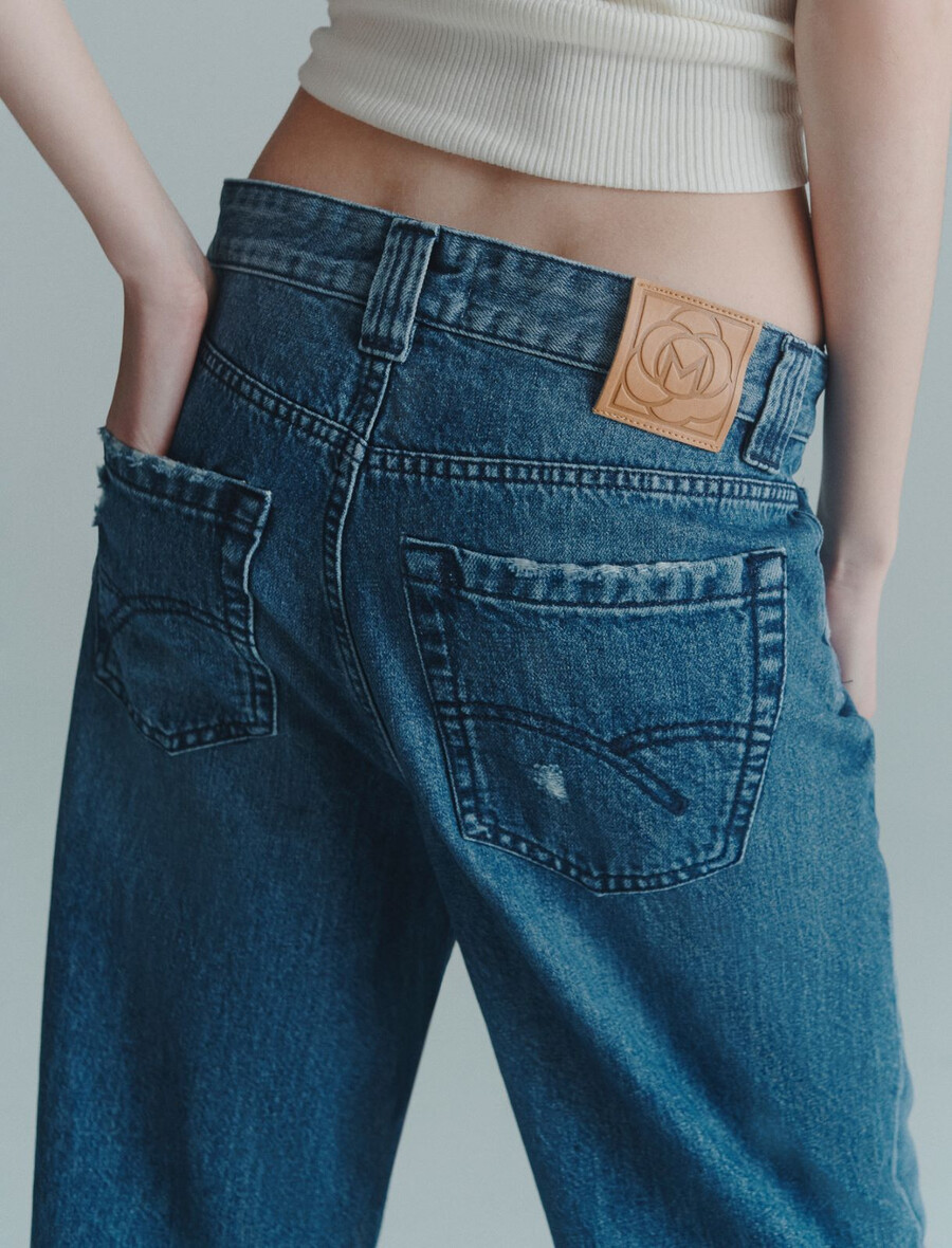 mom kavbojke - modre kavbojke