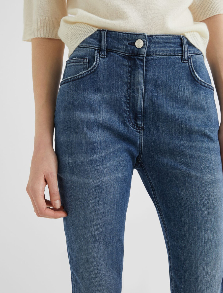 ozke kavbojke - modre kavbojke