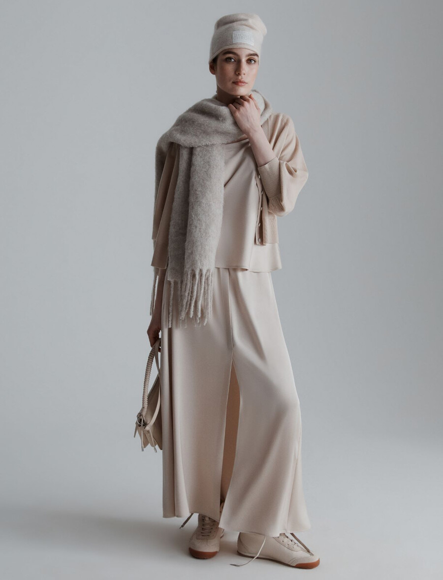 super fina jopica iz čiste volne - krem