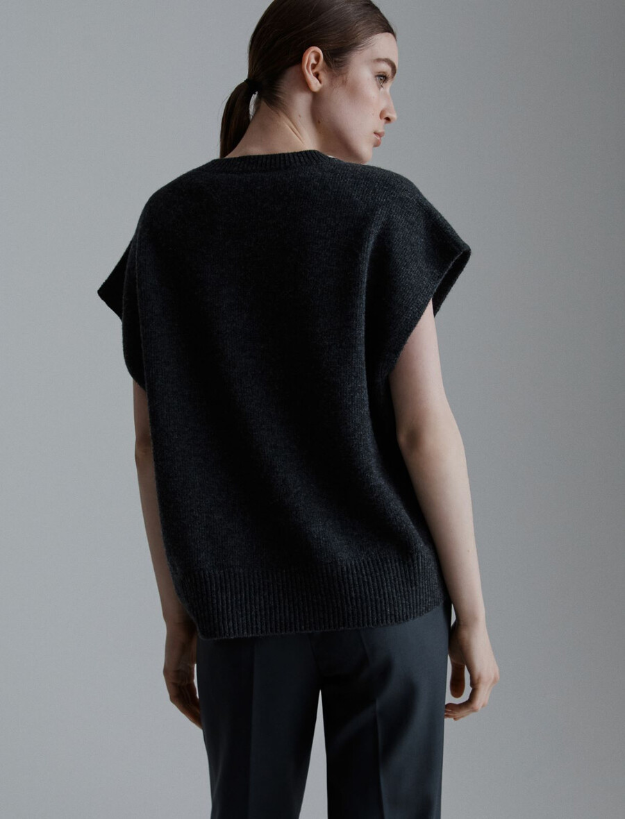 prevelik volnen brezrokavnik - temno siva