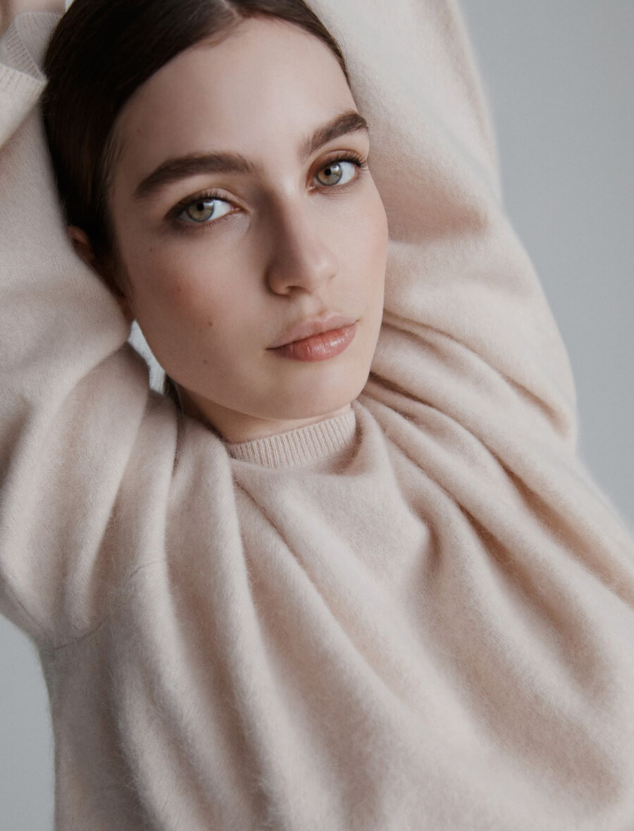 volneno-kašmirski pulover - krem