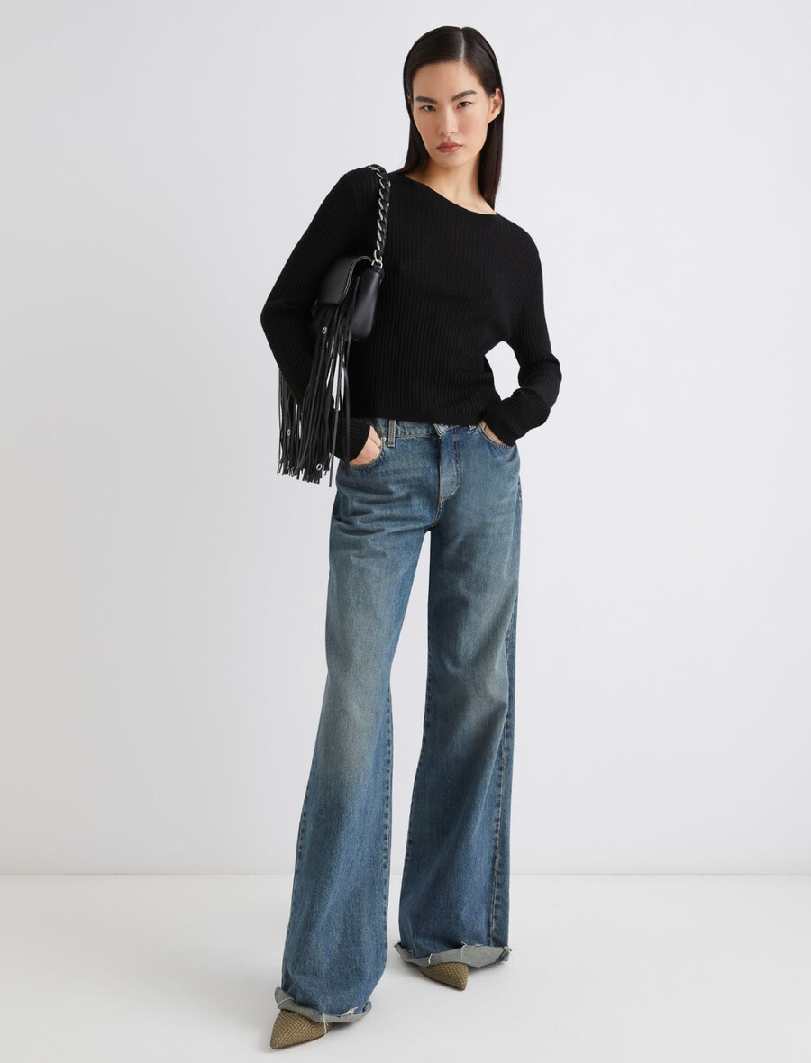 ultralahek pulover z rebrasto pletenino - Črn