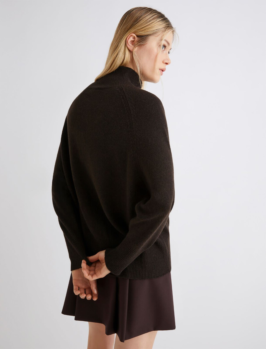 prevelik pulover iz volne in kašmirja - rjav