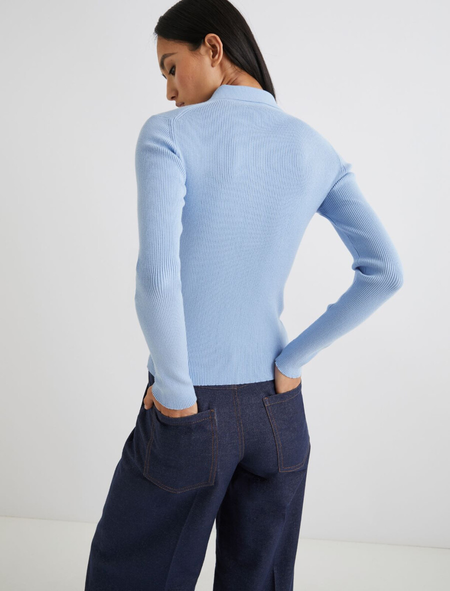 oprijeta pletena polo majica - svetlo modra