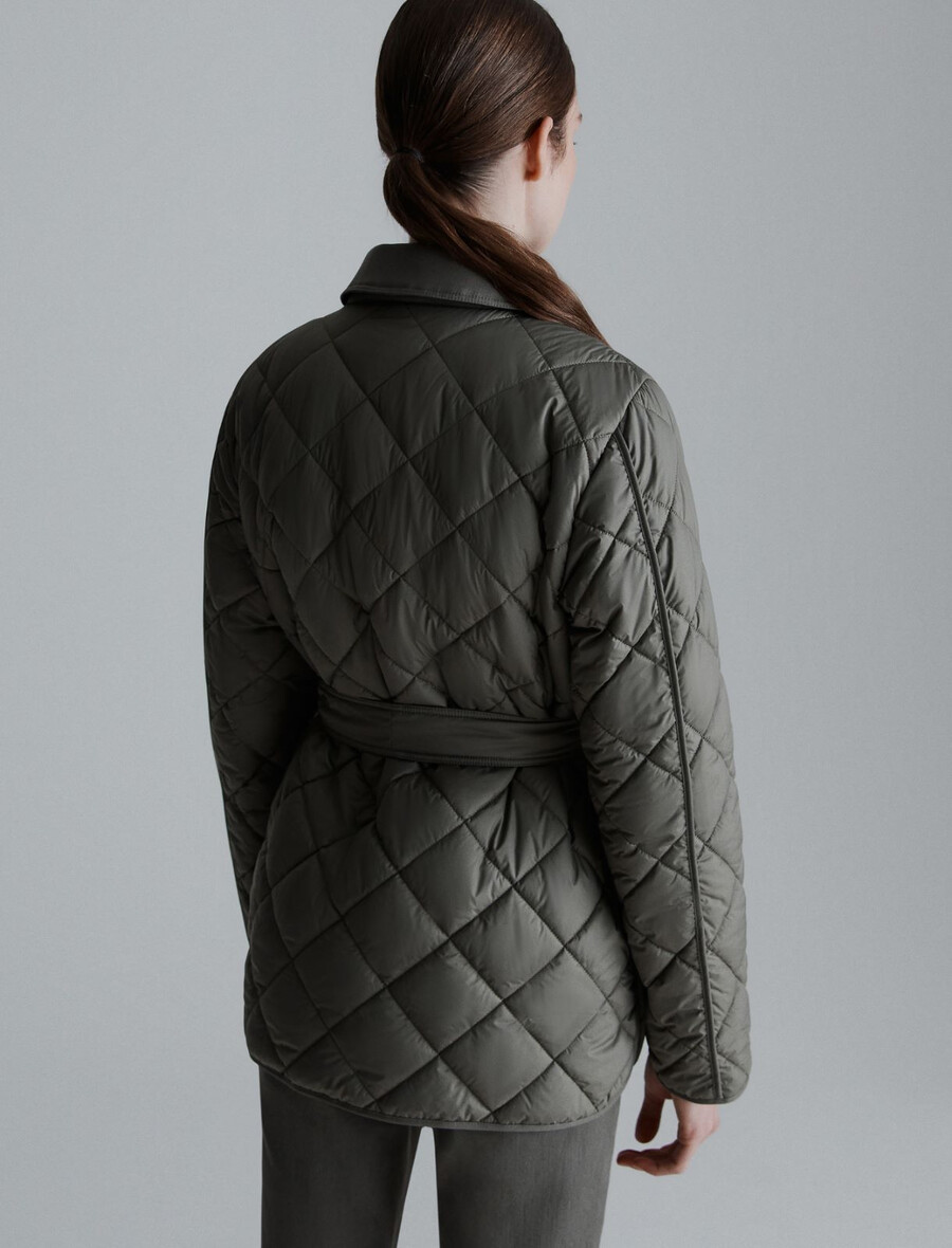 podložena in prešita jakna - olivna