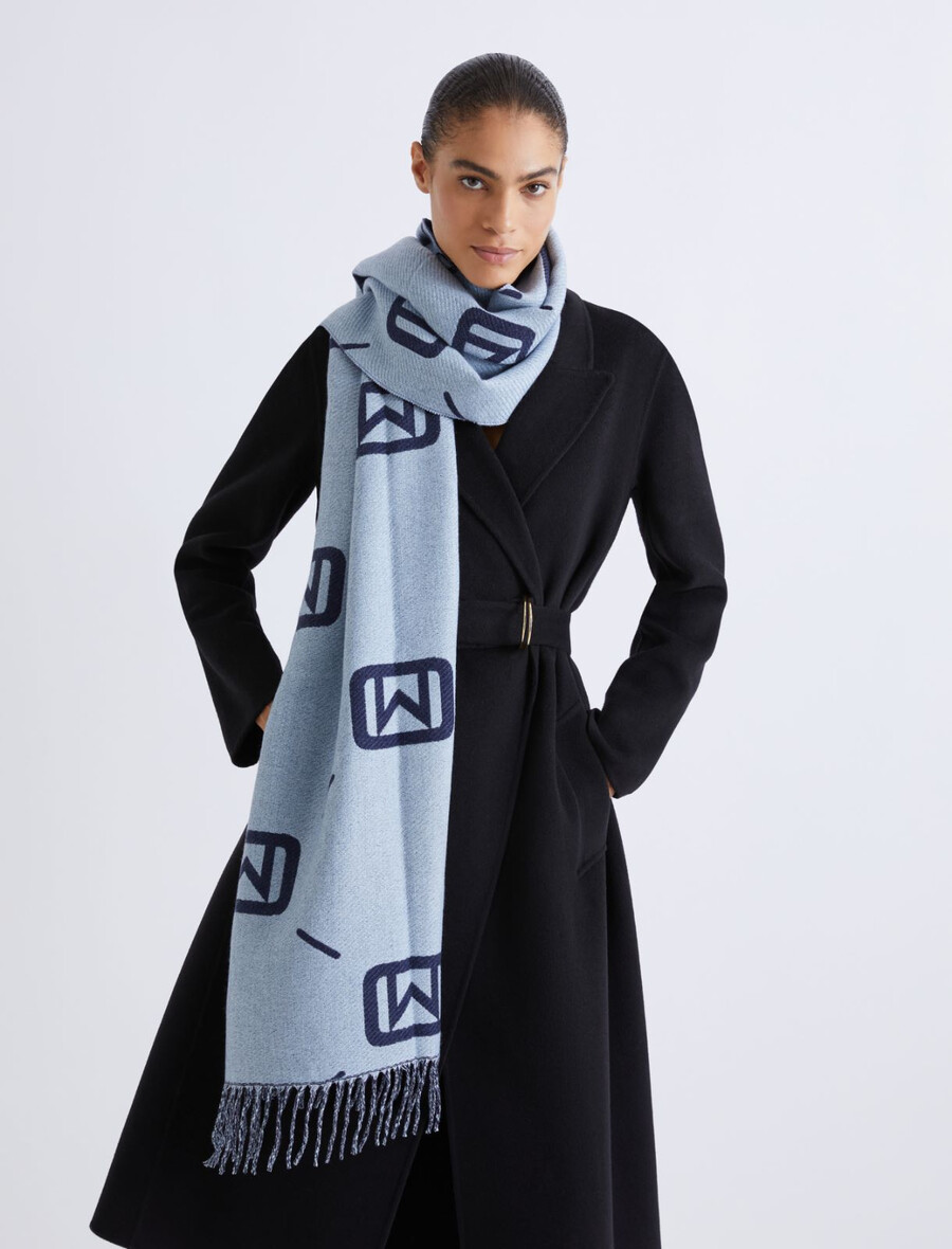 dvostranski šal - svetlo modra