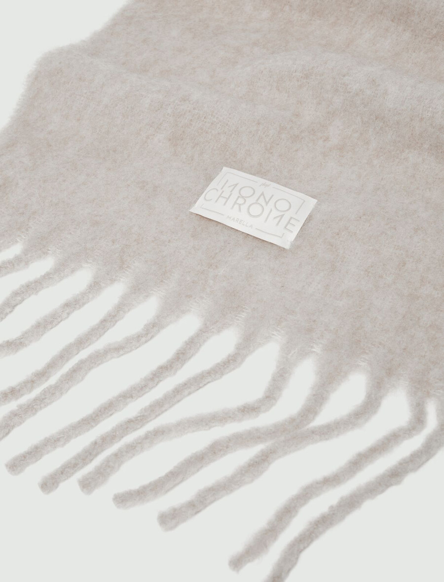 Šal iz mešanice alpake - slonokoŠČane barve