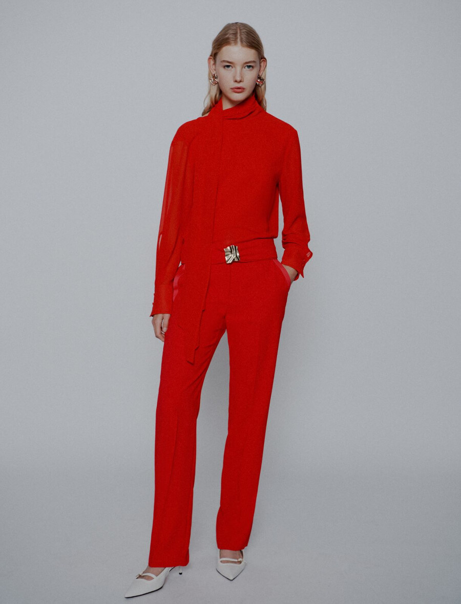 bluza iz krep žoržeta - rdeČa