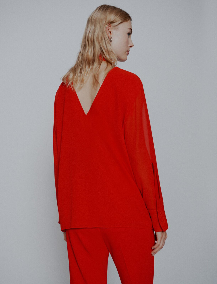 bluza iz krep žoržeta - rdeČa