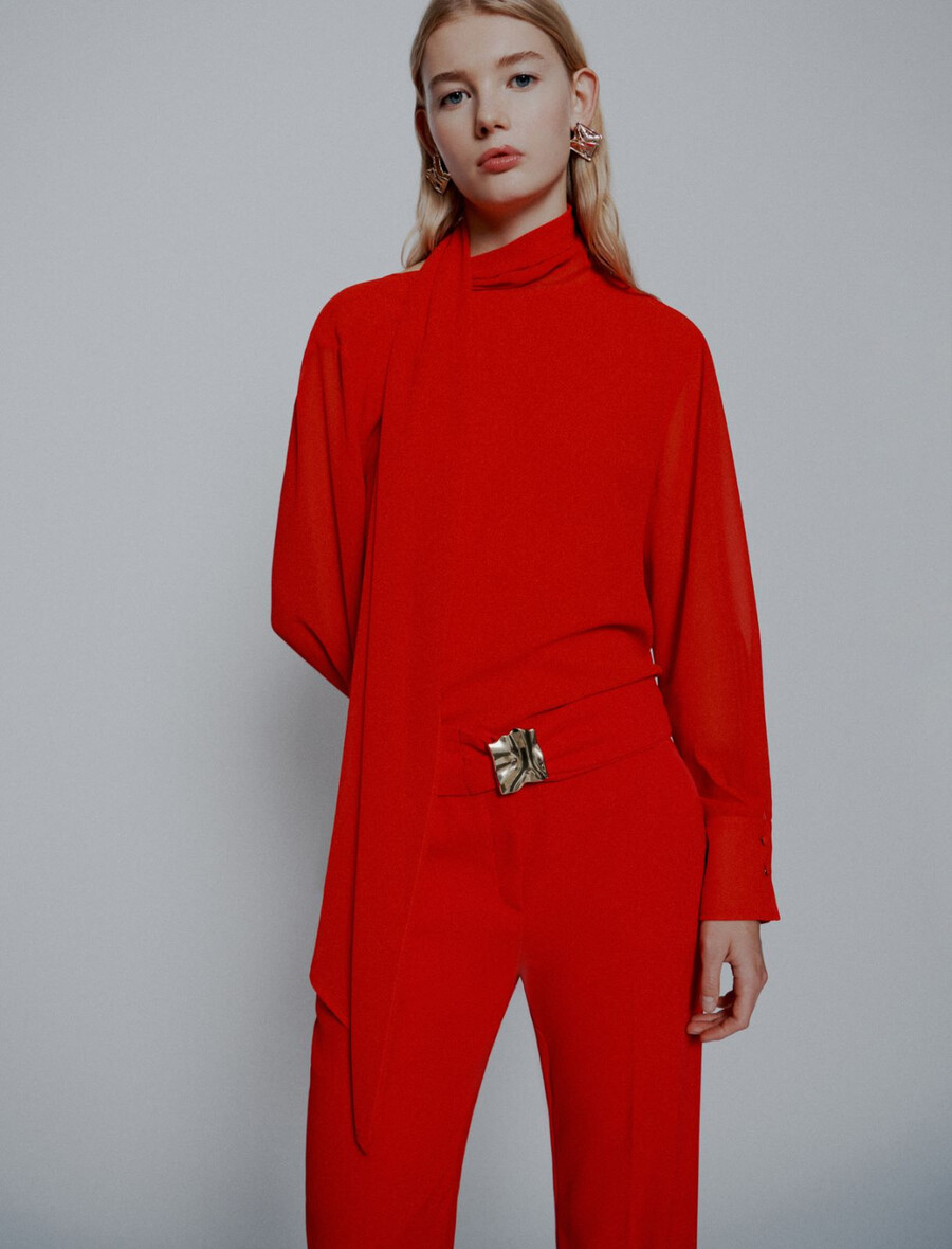 bluza iz krep žoržeta - rdeČa