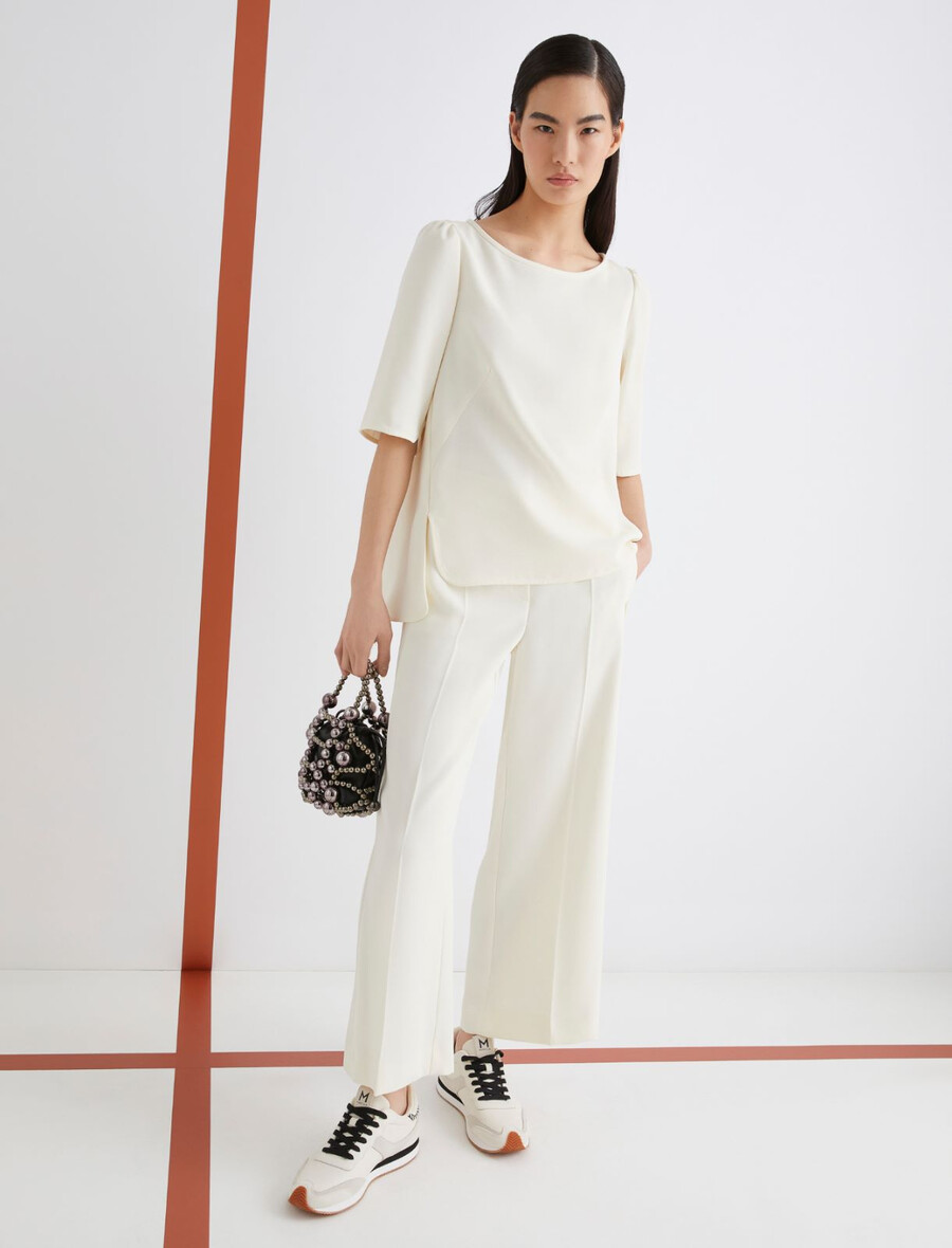 satenasta majica envers - bela volna