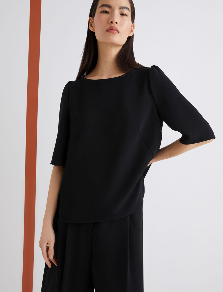 satenasta majica envers - Črna