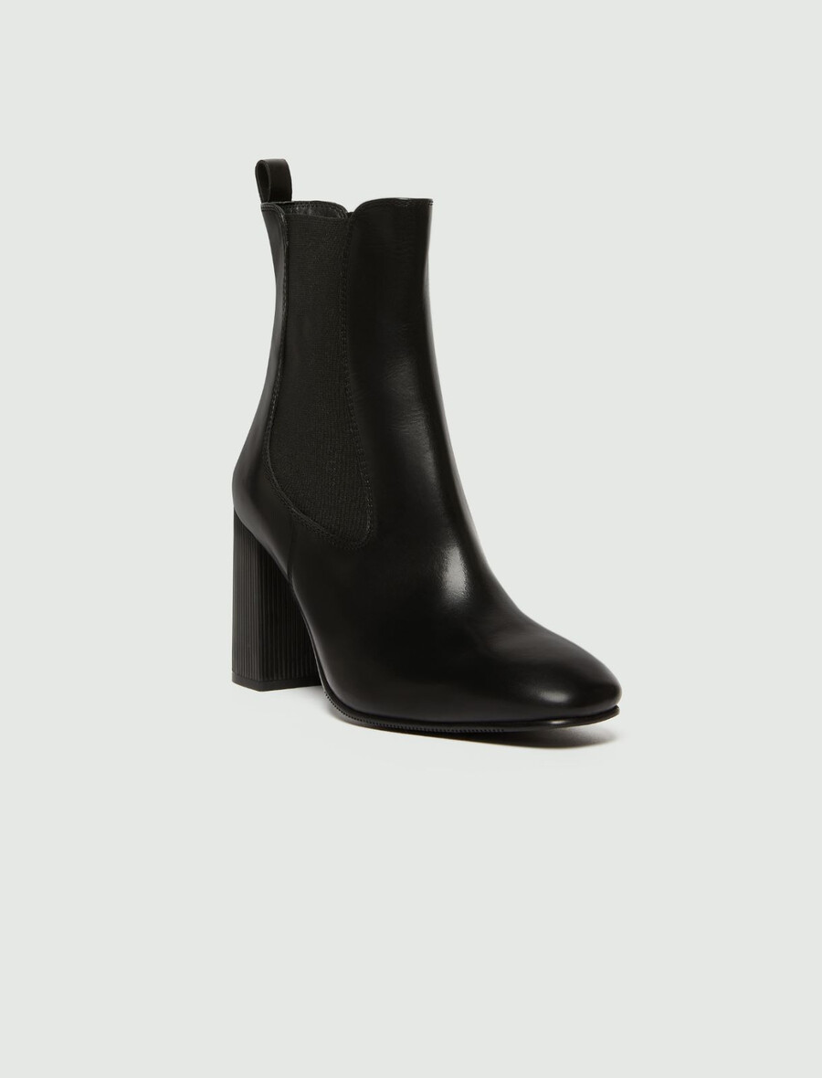 chelsea škornji s peto - Črni