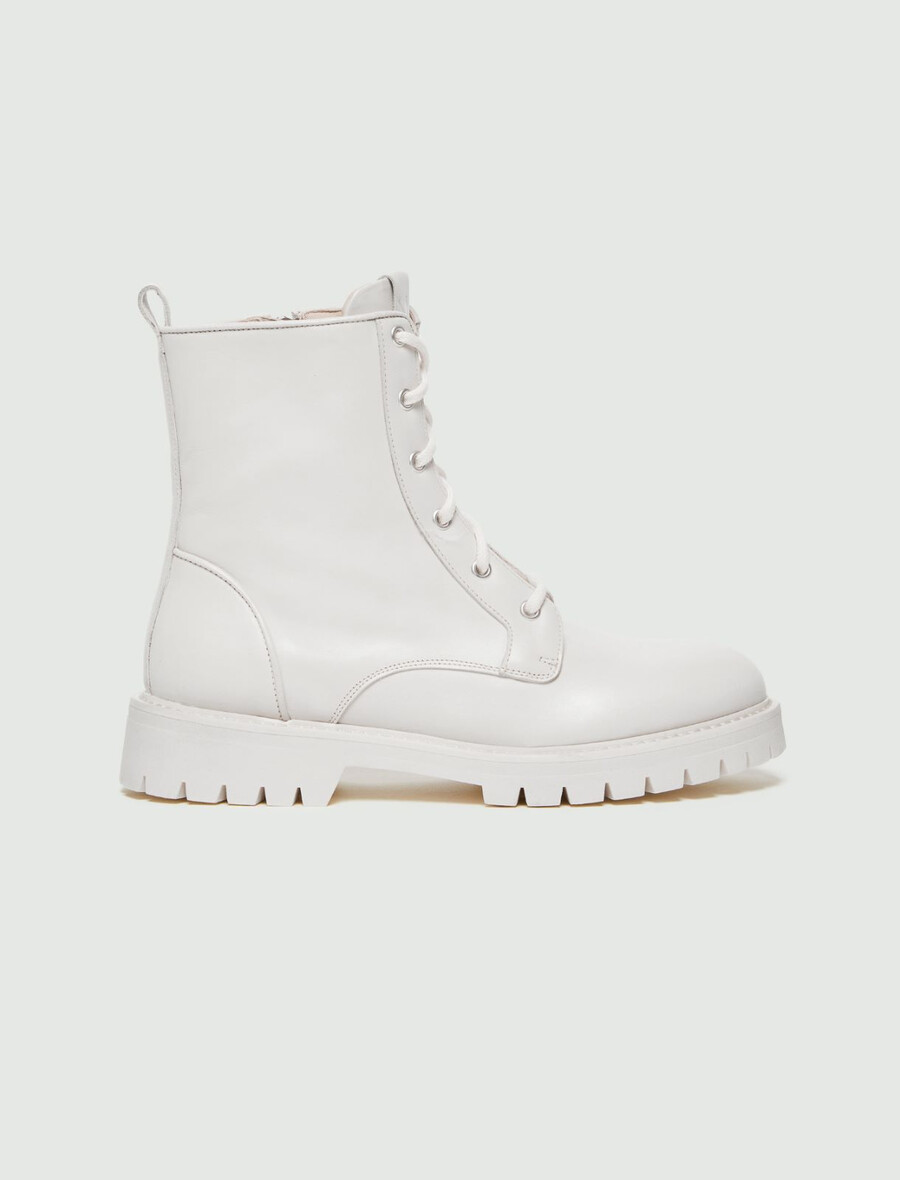 usnjeni bojni škornji - mleko