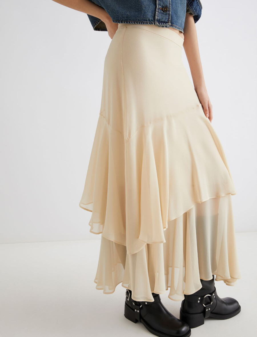 svileno krilo - volna bela