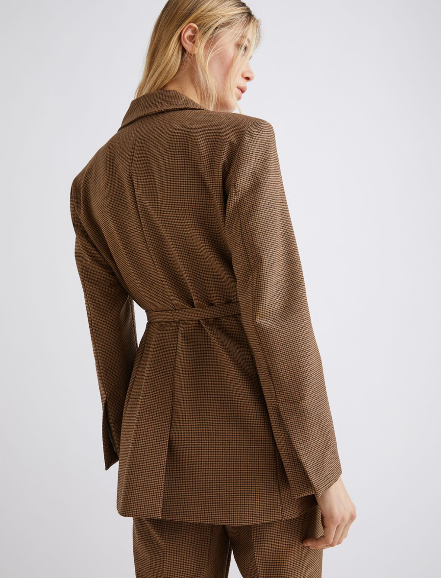 raztegljiv blazer - camel
