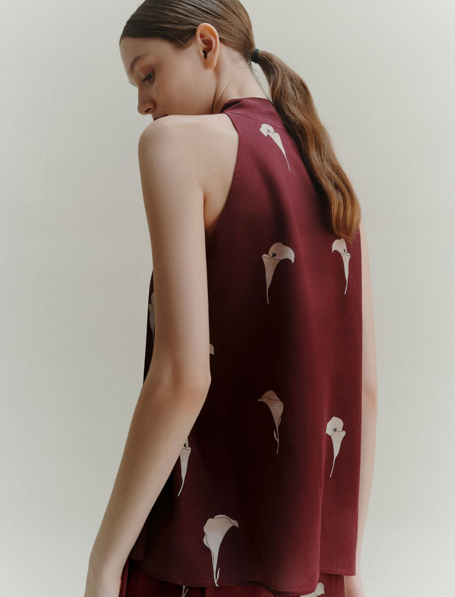 svilen top s potiskom - naraven