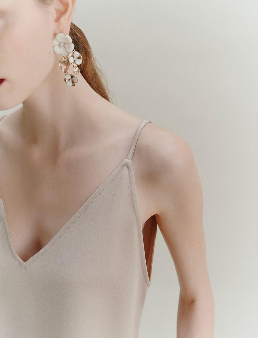 satenasti zgornji del majice brez rokavov - naraven