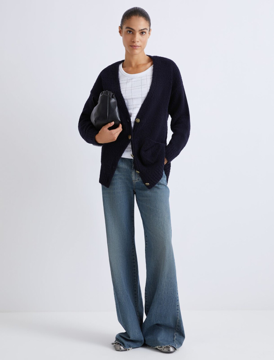 top brez rokavov z okrasnimi kamni - bela